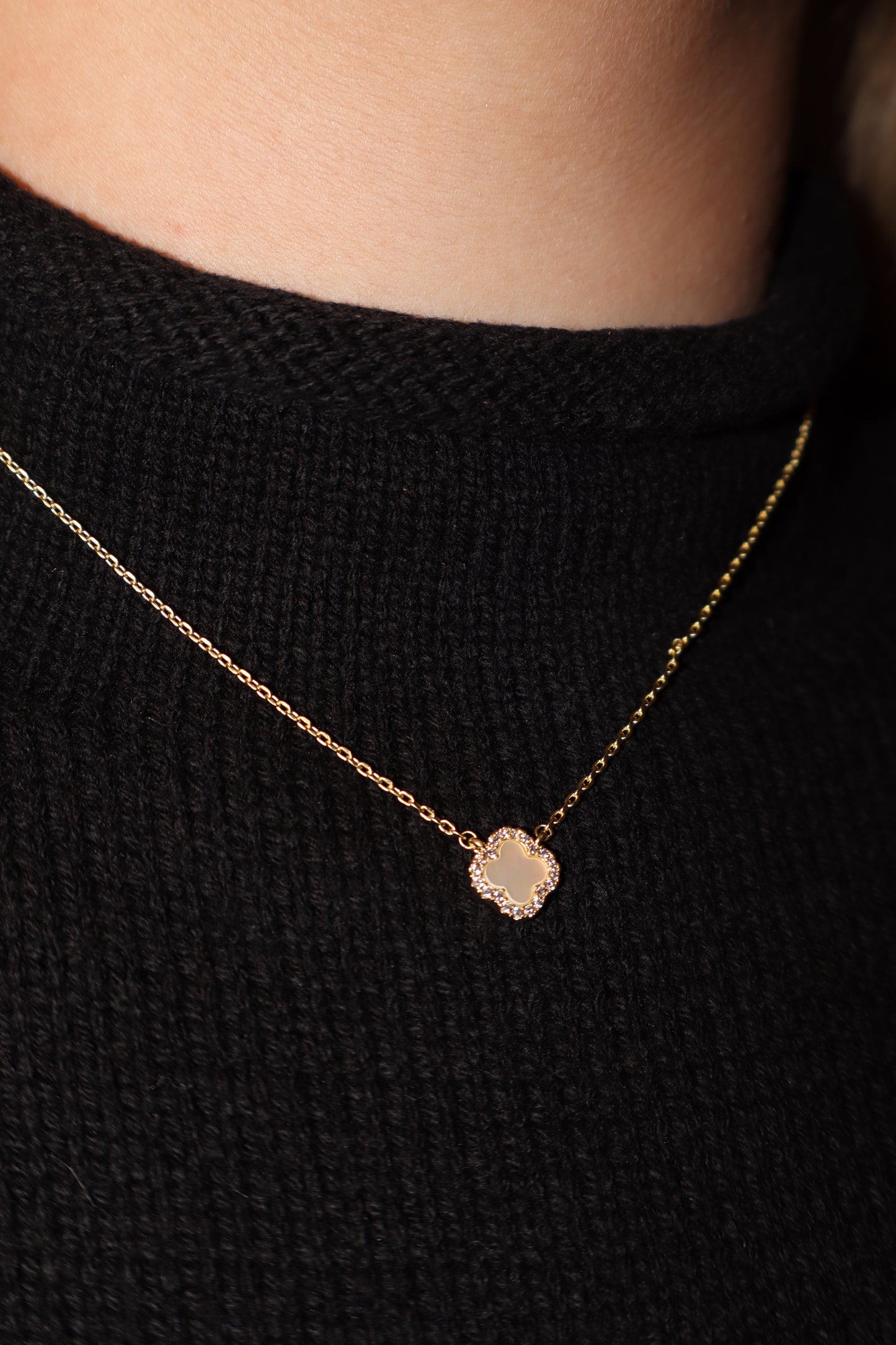 Small Flower Necklace