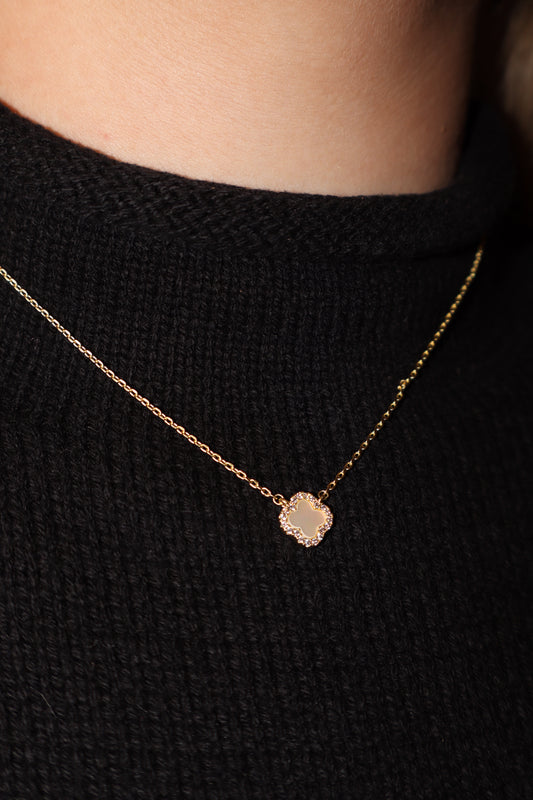 Small Flower Necklace
