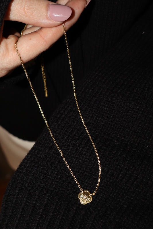 Small Flower Necklace