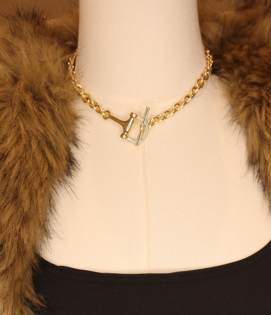 Single Gold Snaffle Necklace