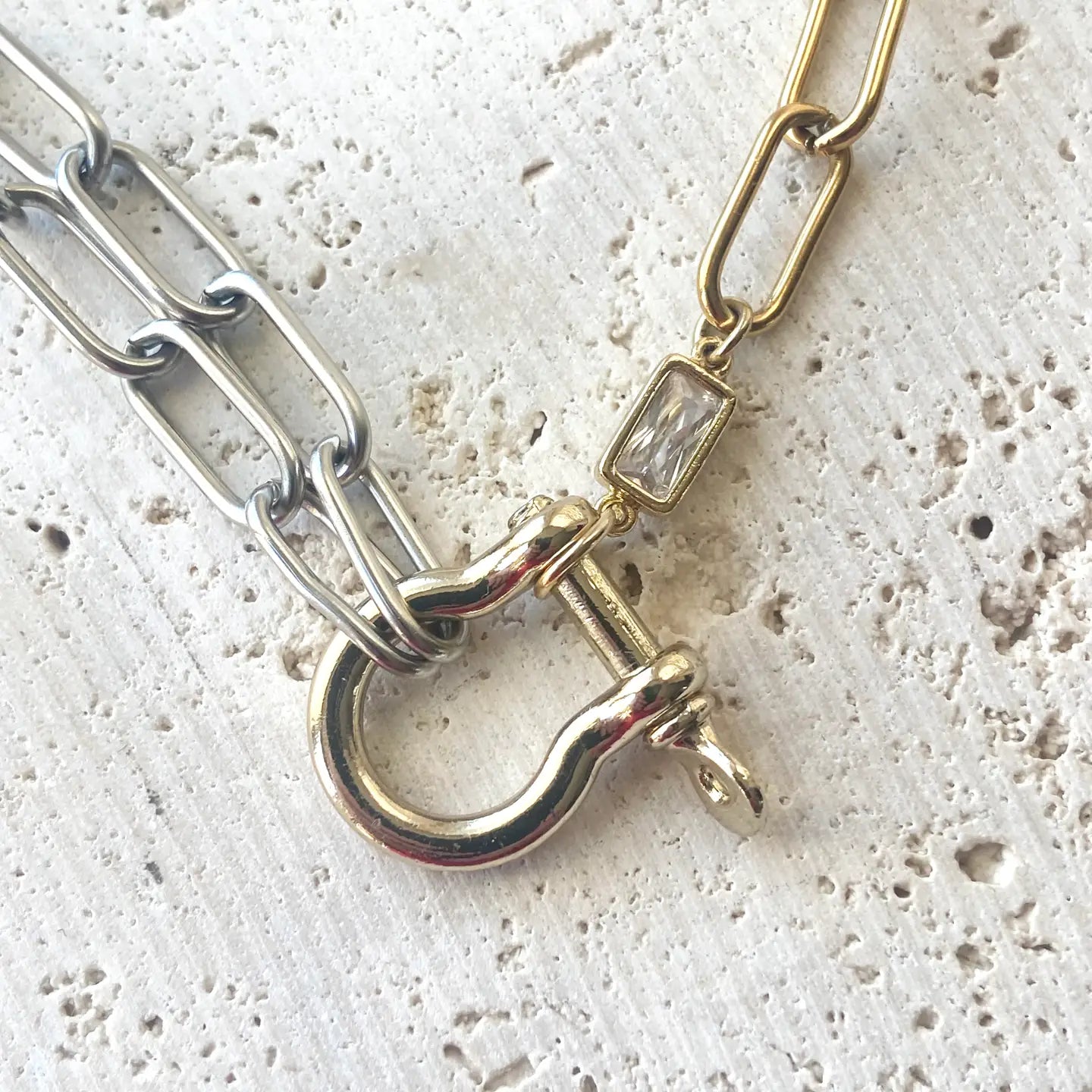 Tow-toned Shackle Necklace Mixed Metal Horseshoe Clasp